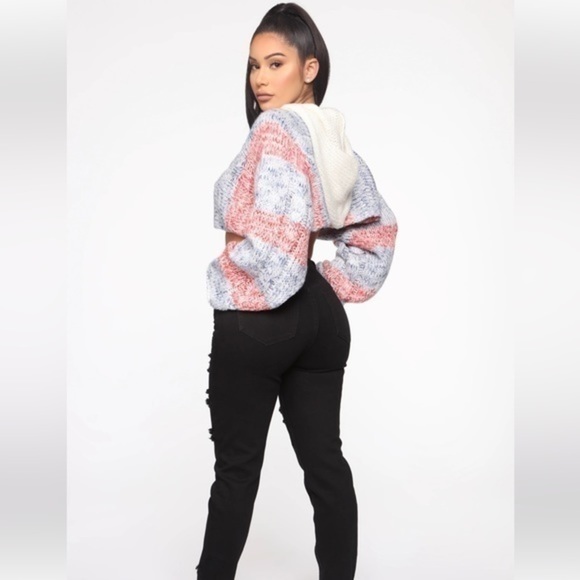 NWT Beuhla Style Lounge Around Cropped Sweater - Blue/combo Multi One size - Picture 2 of 9